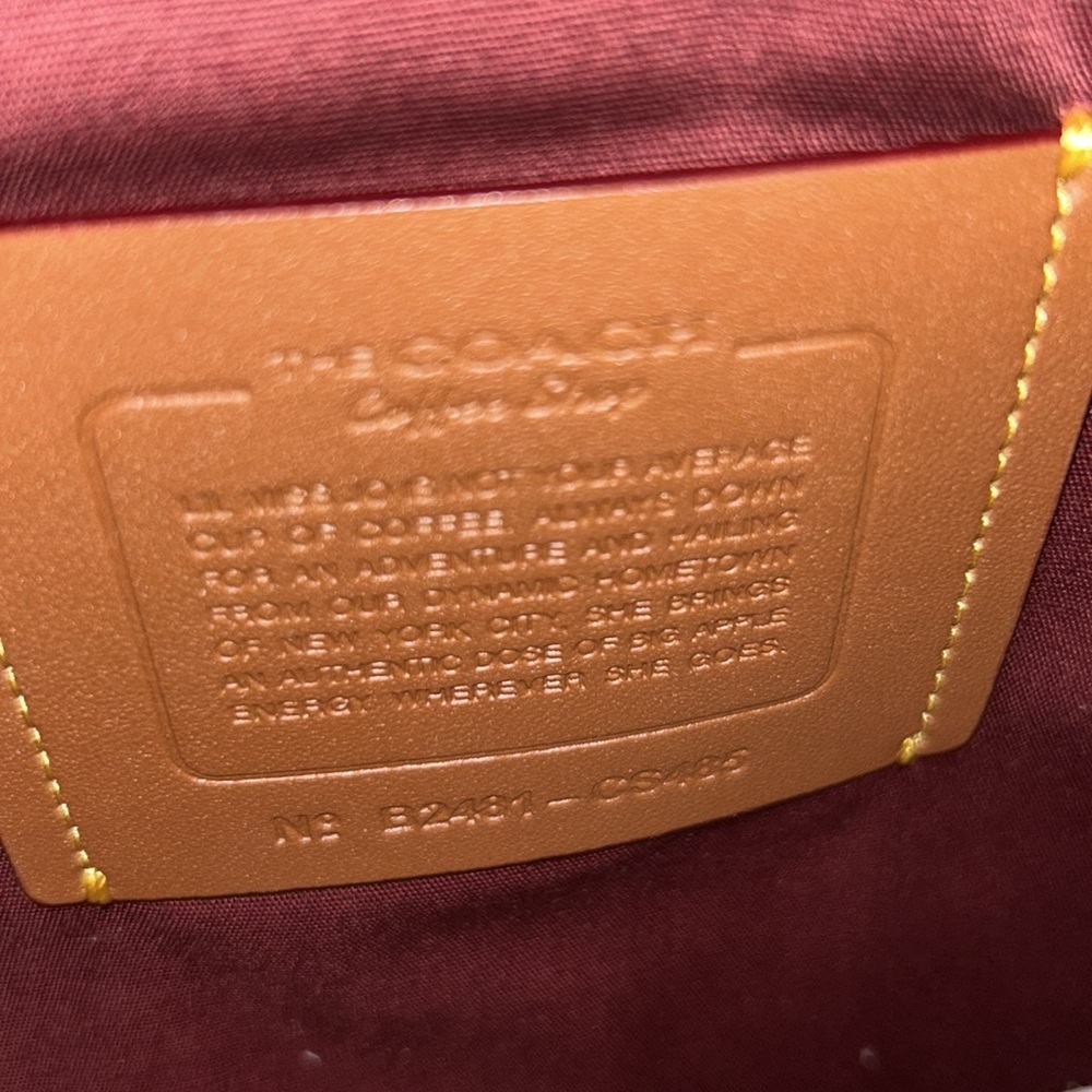 NWT Coach ✨Japan Exclusive ✨ Coach Coffee Shop Clutch - Picture 7 of 12